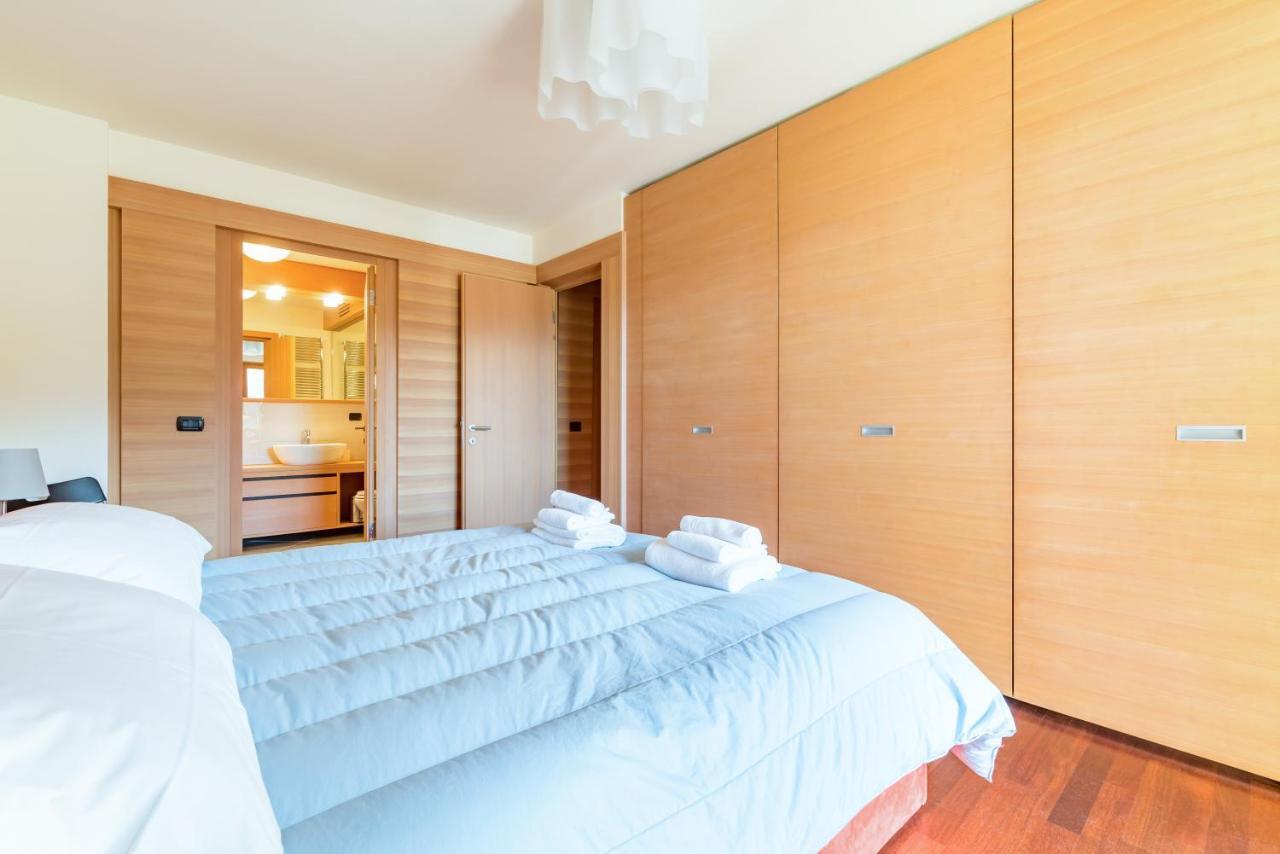 Apartamento Terrazza Su Sestriere Lux Exterior foto